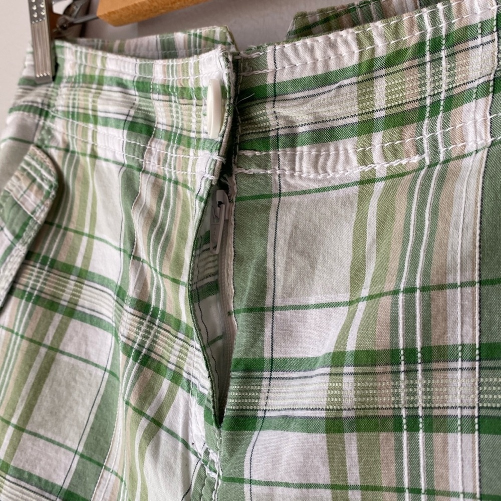 INC International Concepts green and white 100% cotton plaid shorts, size 4 - Picture 5 of 7